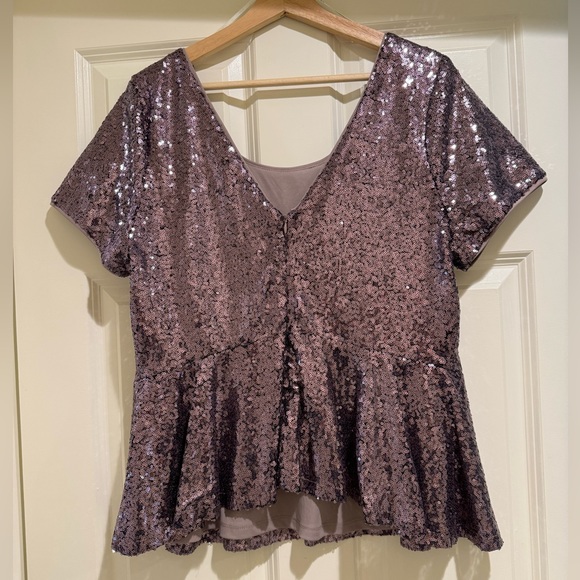 Forever 21+ Sequin Peplum Blouse - Size 2X - Picture 2 of 5